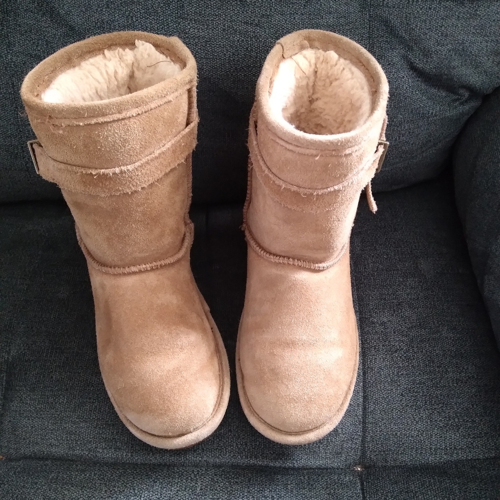 Bear paw boots